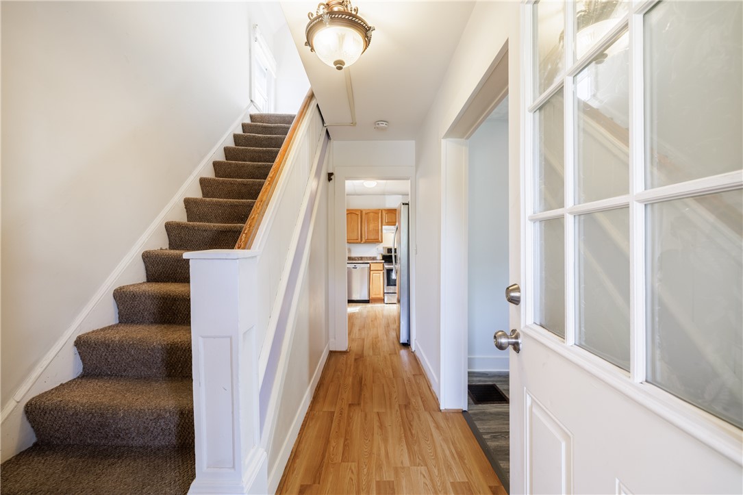 212 e maple avenue