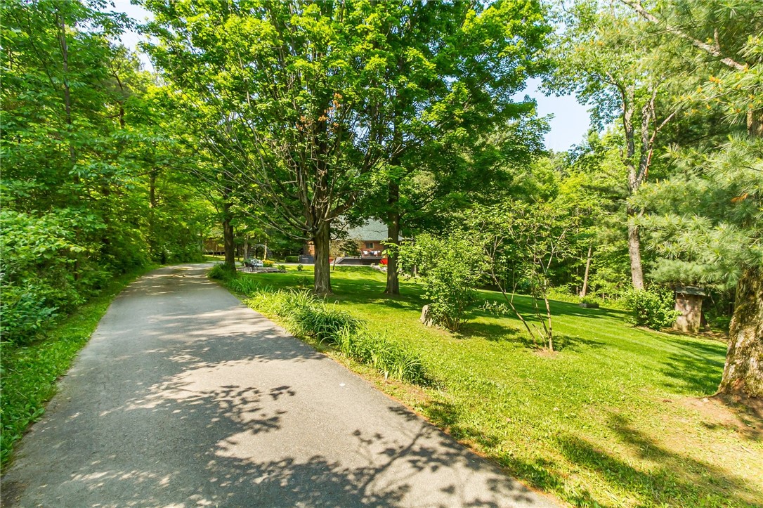 7566 Gregg Road
