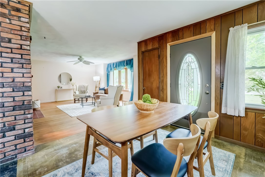 709 Roosevelt Road, Pittsford, New York image 4