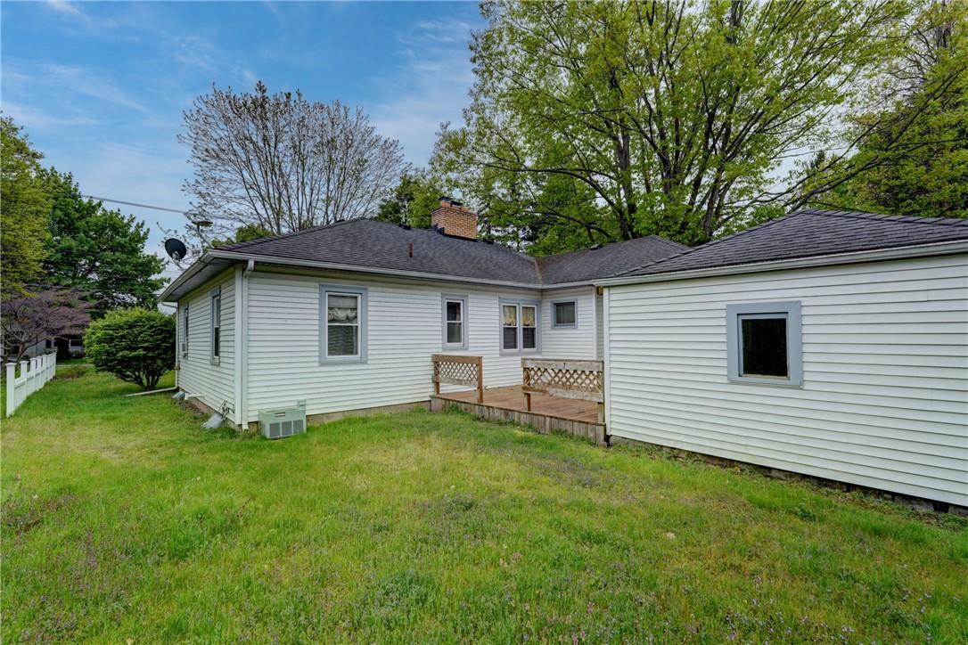 709 Roosevelt Road, Pittsford, New York image 12