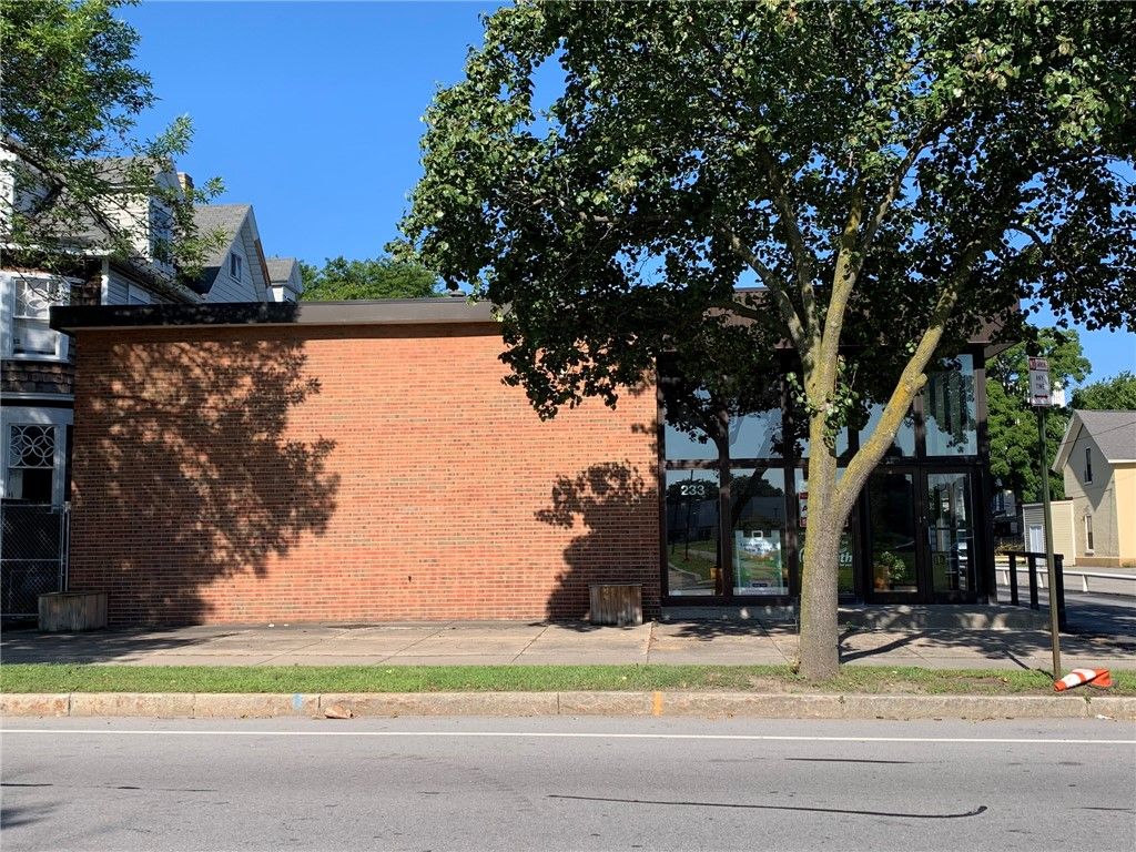 Photo of 233 #1 Alexander Street, Rochester, NY 14607 (MLS # R1686388)