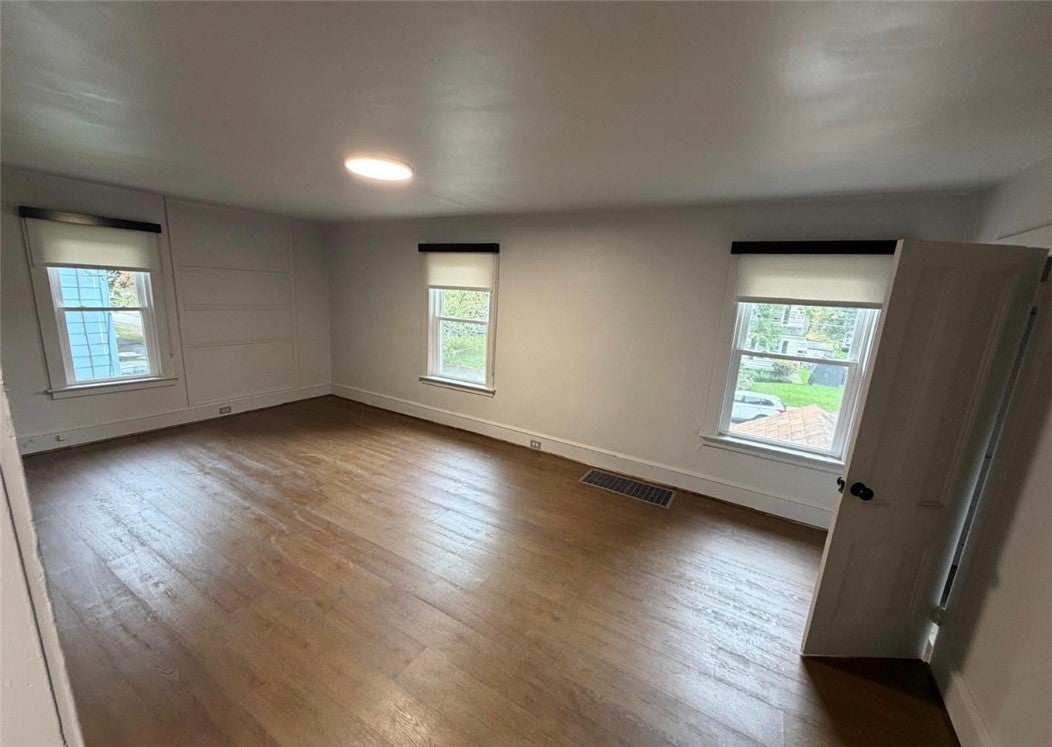 371 Fulton Street A