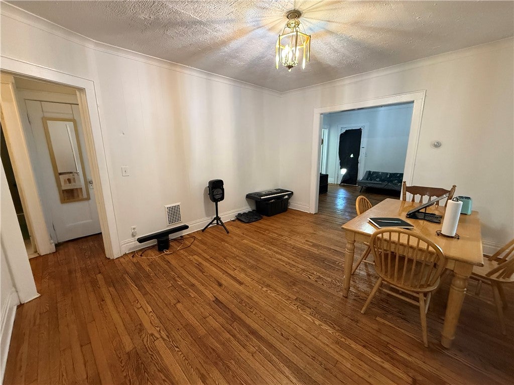 119-121 Avenue B