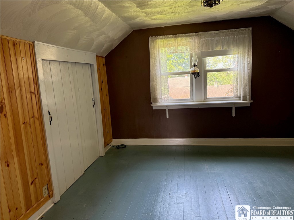 434 Hallock Street, Jamestown, New York image 25