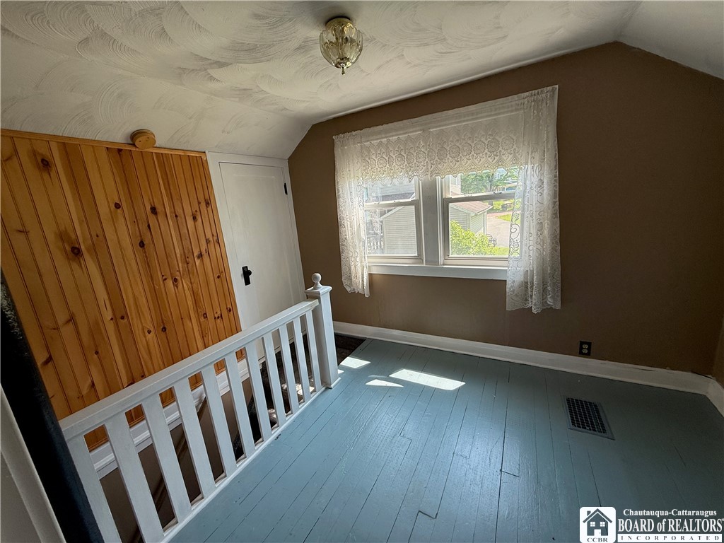 434 Hallock Street, Jamestown, New York image 31