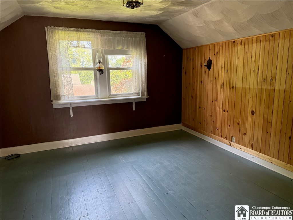 434 Hallock Street, Jamestown, New York image 26