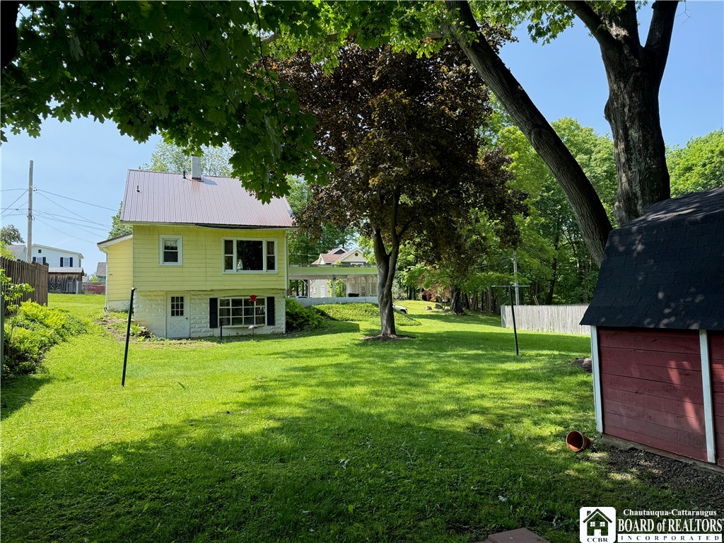 434 Hallock Street, Jamestown, New York image 4