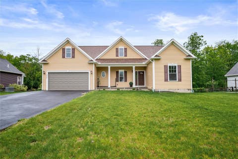 Photo for 435 Shorewood Trail