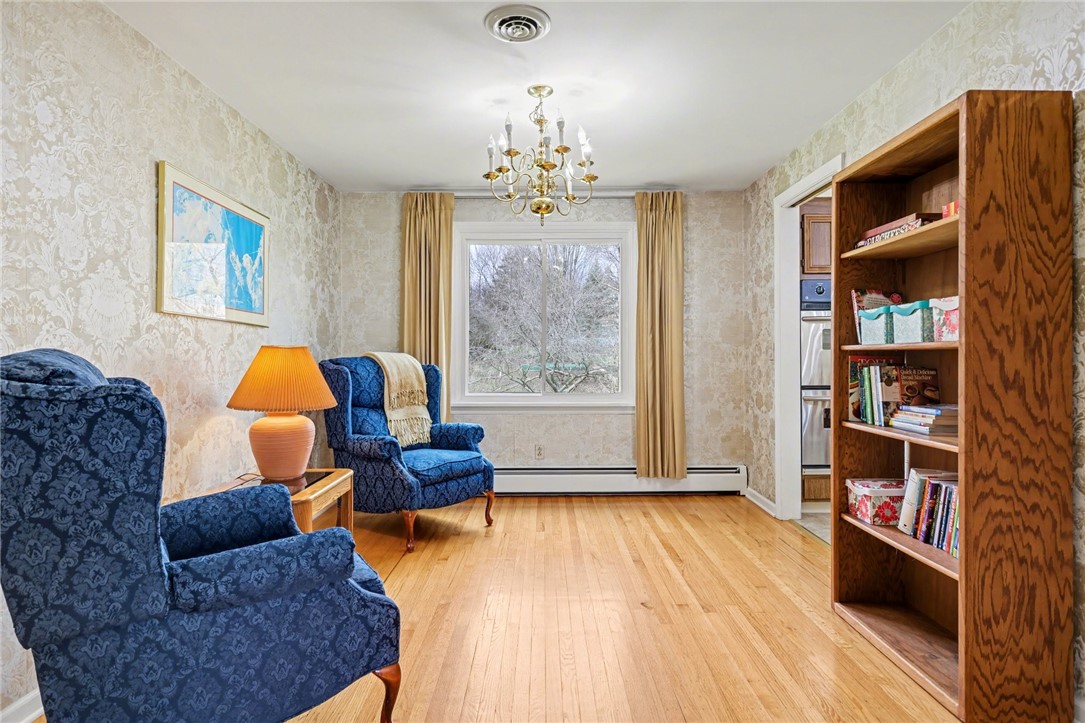 135 Crandon Way