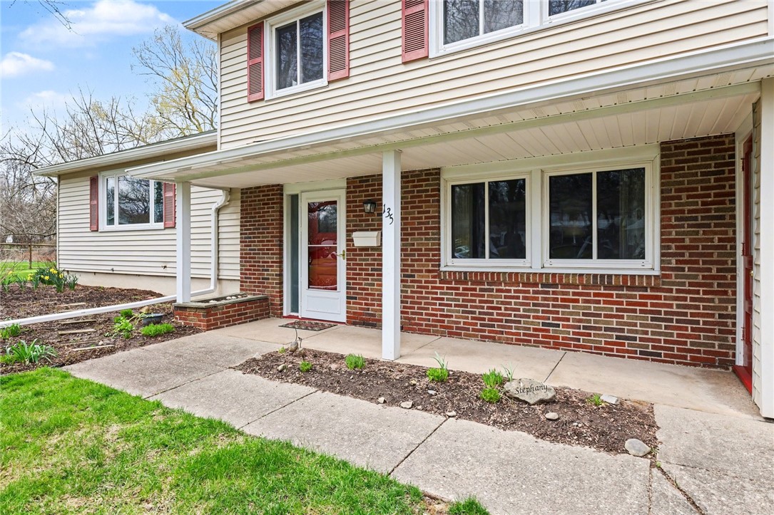 135 Crandon Way