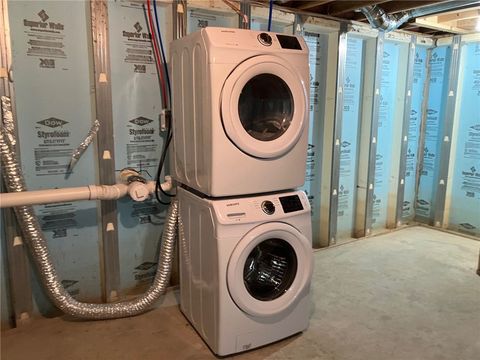 Tiny photo for 3 Sweet Alysum Way, Henrietta, NY 14586 (MLS # R1660631)