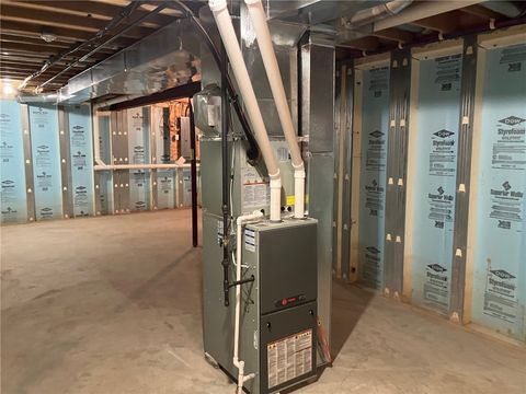 Tiny photo for 3 Sweet Alysum Way, Henrietta, NY 14586 (MLS # R1660631)