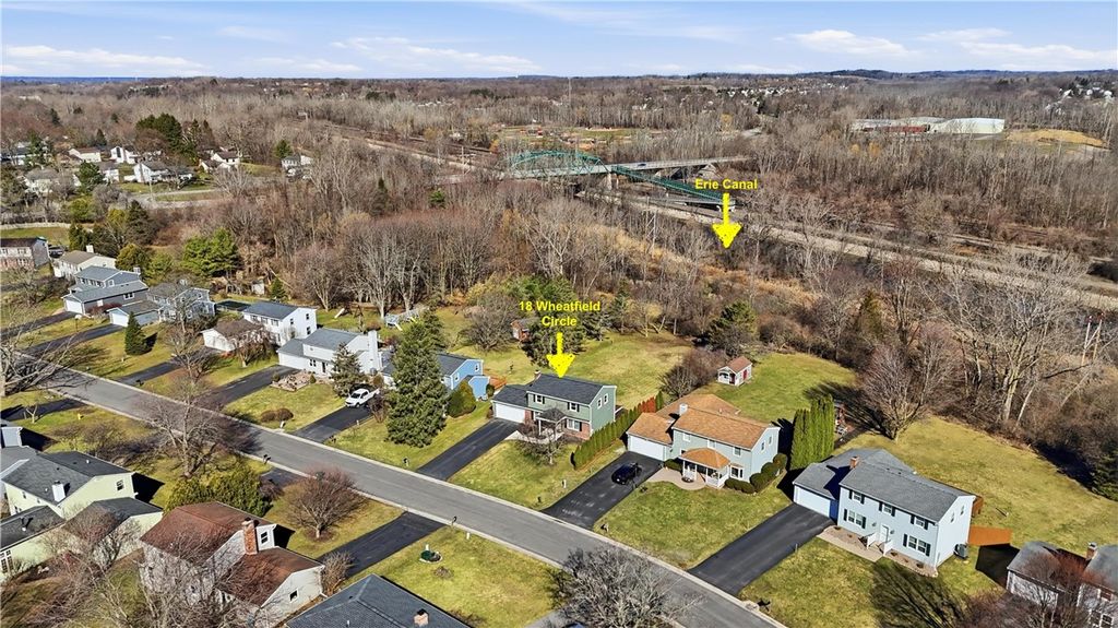 Photo of 18 Wheatfield Circle, Perinton, NY 14450 (MLS # R1666212)