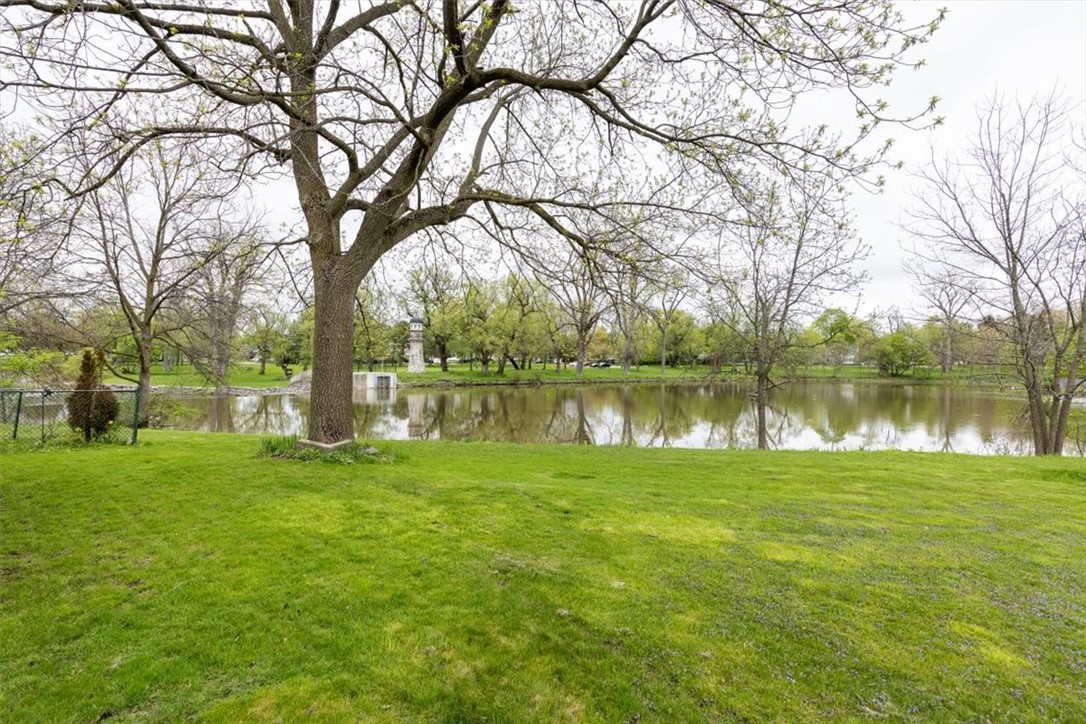 152 Lake Avenue, Lancaster, New York image 3