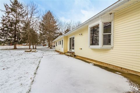 Tiny photo for 2868 Jones Bridge Road, Leicester, NY 14510 (MLS # R1655588)