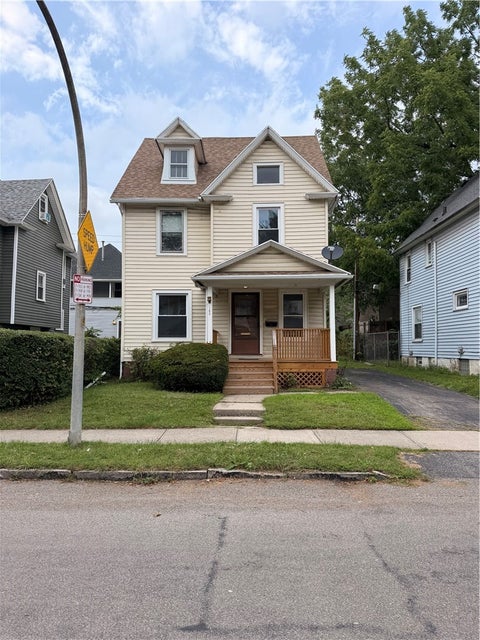 Homes For Sale - 180 Barton Street<br/> Monroe County, Rochester, NY 14611