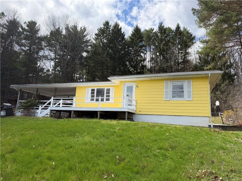 Homes For Sale - 15153 W Lake Road<br/> Pulteney, NY 14418