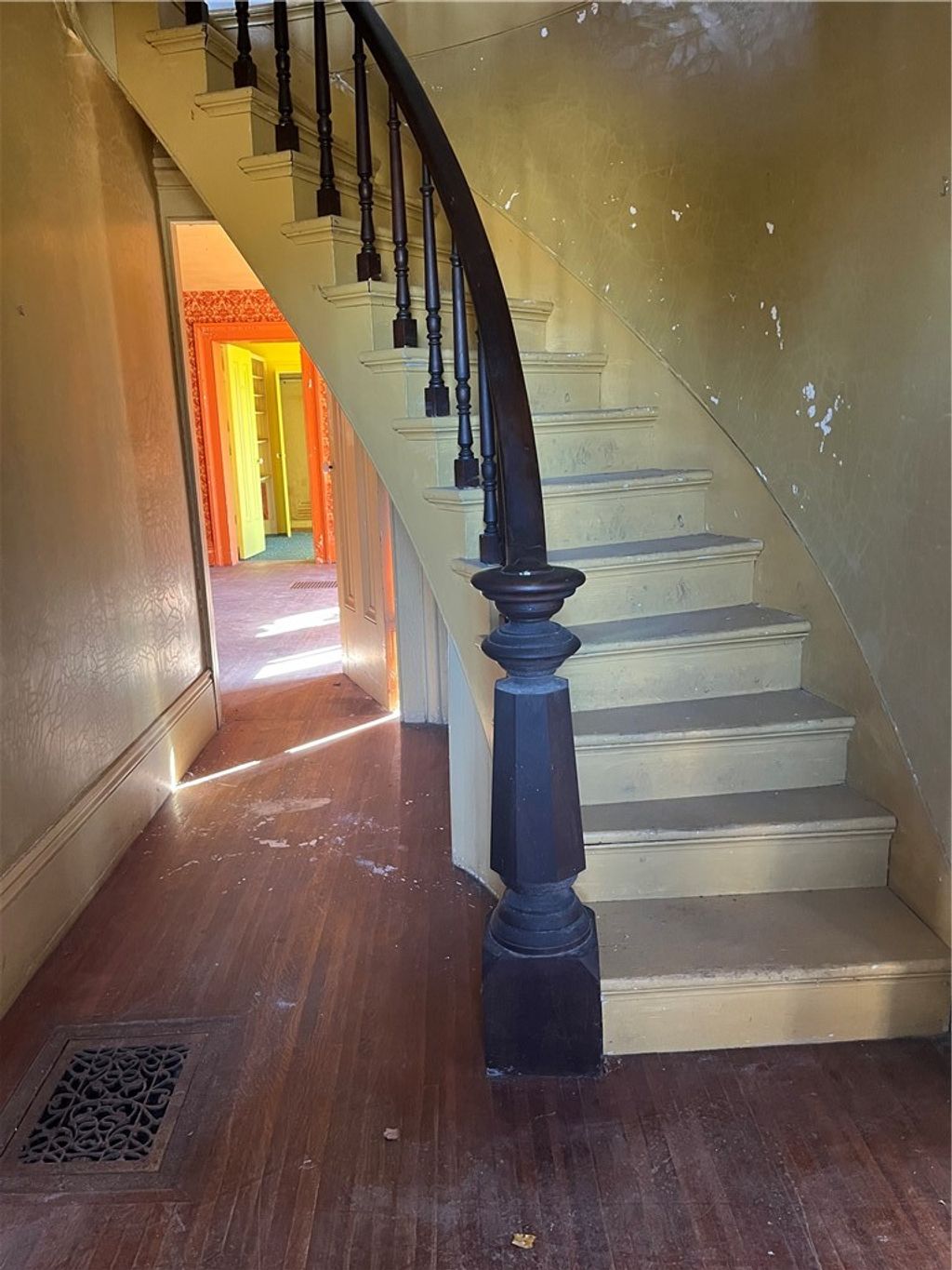 Photo of 11139 S Lake Road, Pavilion, NY 14525 (MLS # R1666118)