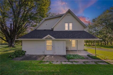 Photo of 212 E Genesee Street, Galen, NY 14433 (MLS # R1714049)
