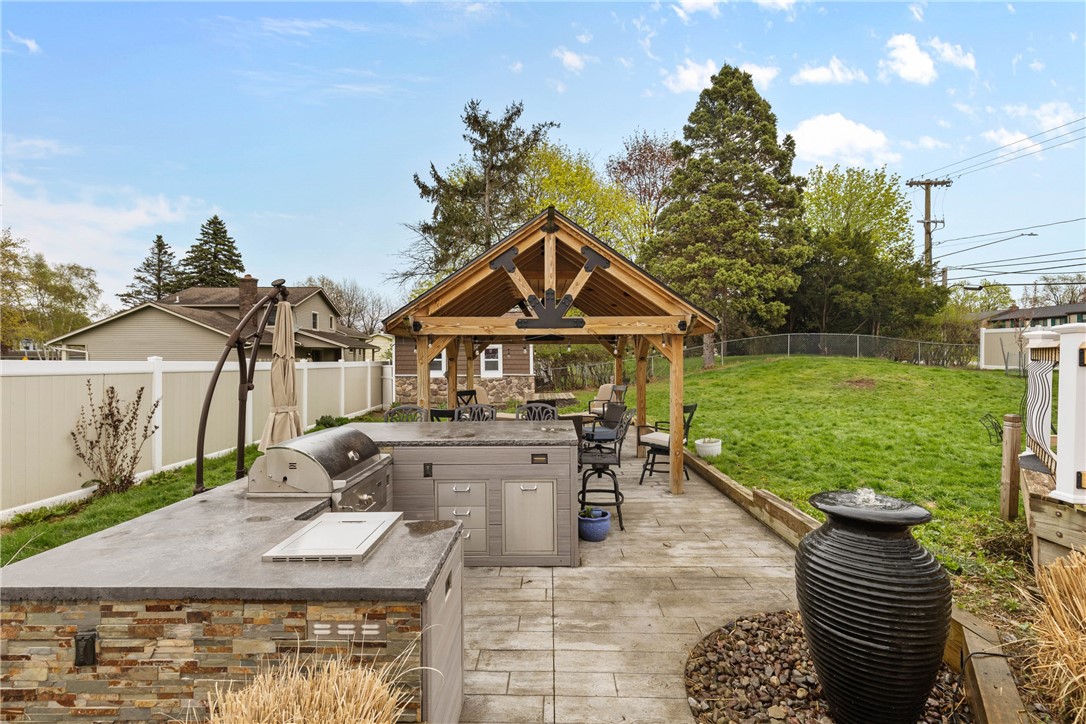 8 Hardwood Lane, Greece, New York image 28
