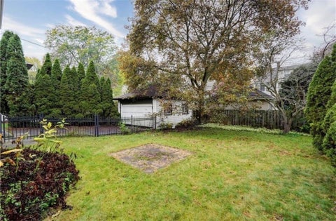 Tiny photo for 177 Newcastle Road, Rochester, NY 14610 (MLS # R1724055)