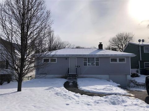 Photo of 301 Hillbrook Road, Camillus, NY 13219 (MLS # R1654905)