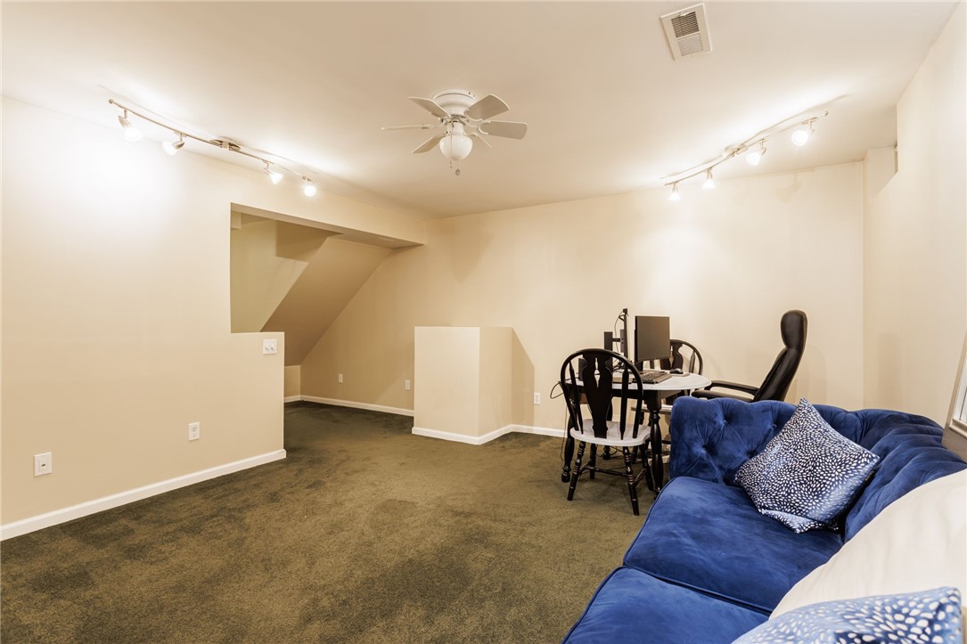 93 Courtshire Lane