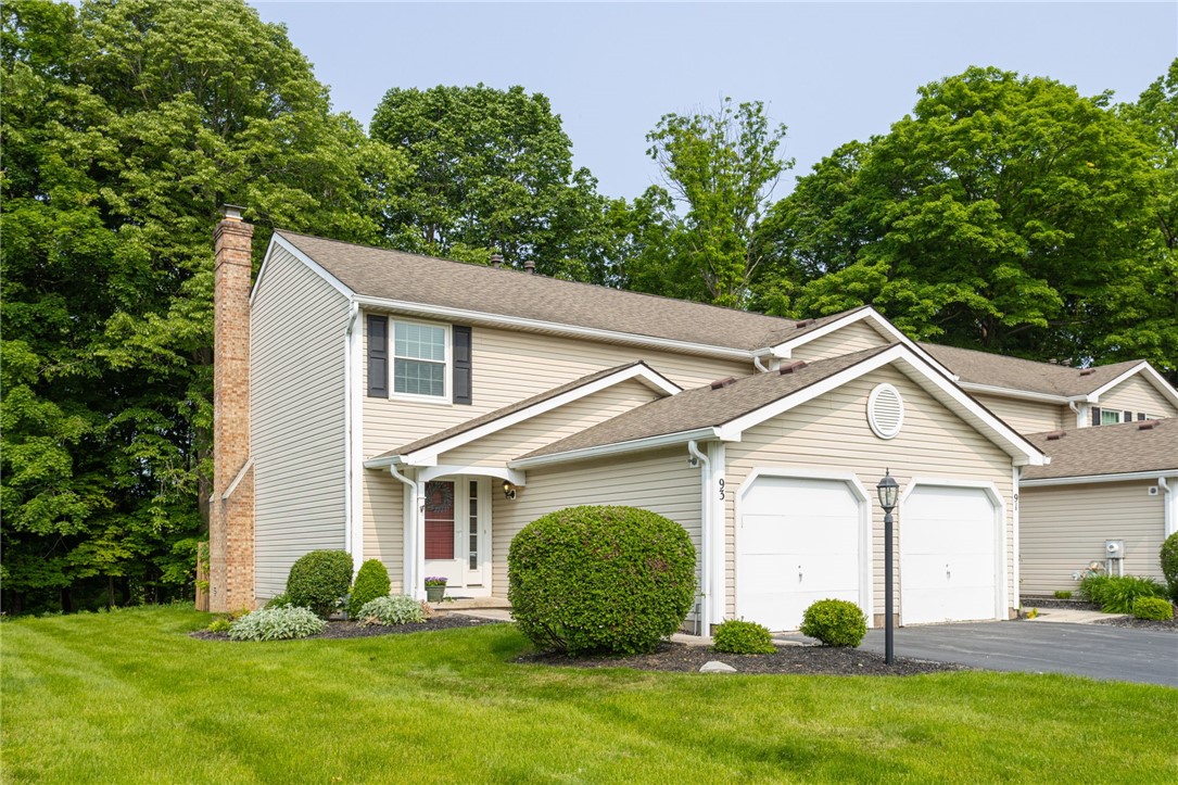93 Courtshire Lane, Penfield, New York image 1