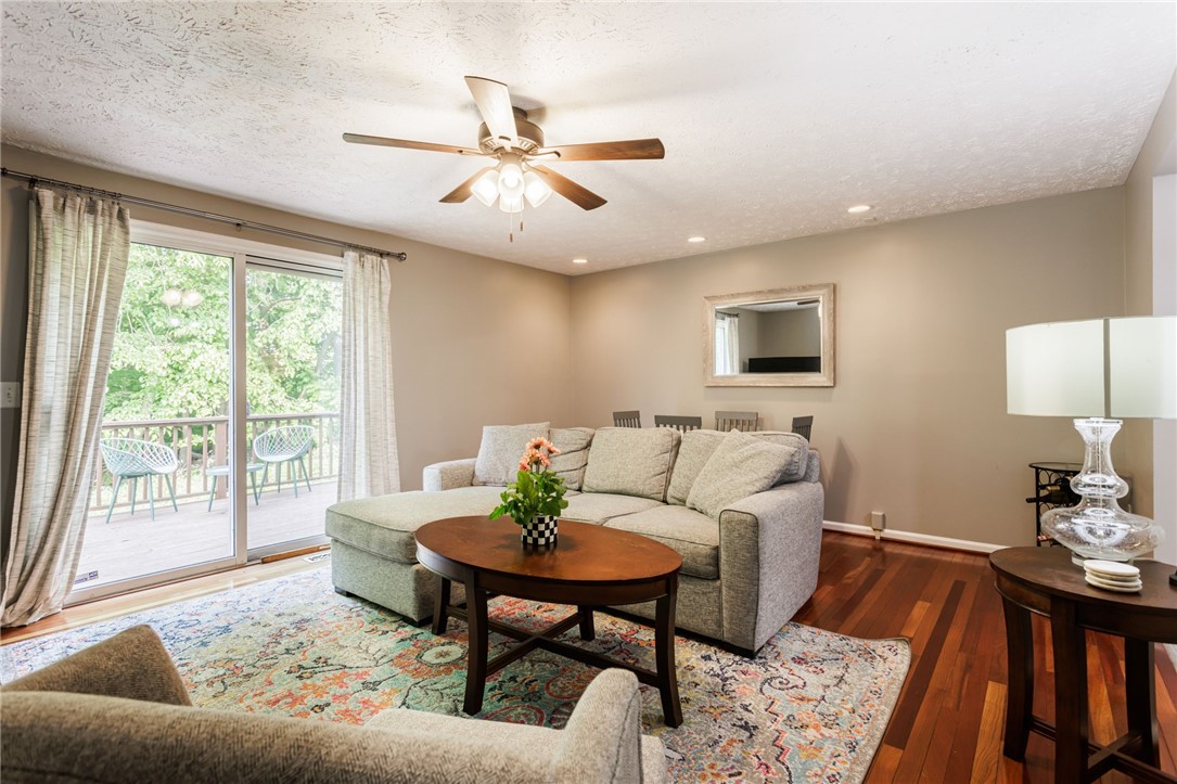 93 Courtshire Lane