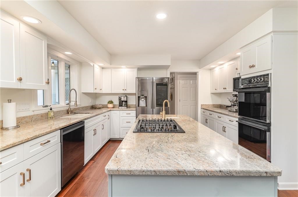 42 Split Rock Rd Rd, Pittsford, New York image 15