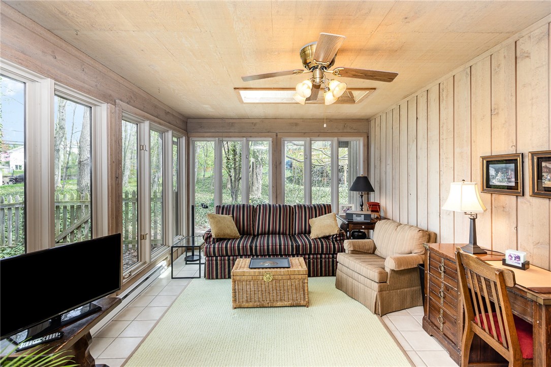 42 Split Rock Rd Rd, Pittsford, New York image 21