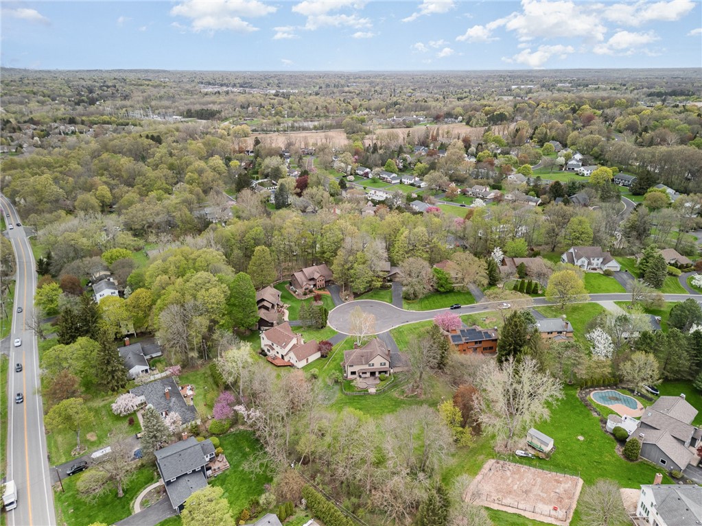 42 Split Rock Rd Rd, Pittsford, New York image 42