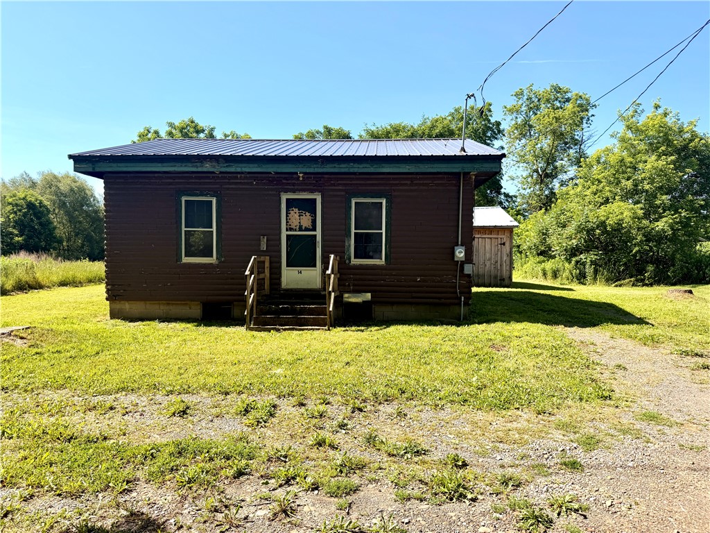 Photo 1 of 9 — 16 Railroad Avenue, New Berlin, NY 13411
