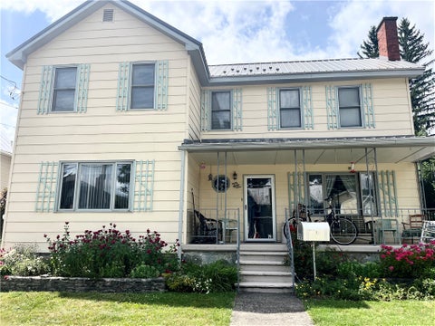 Photo for 31 Russell Street