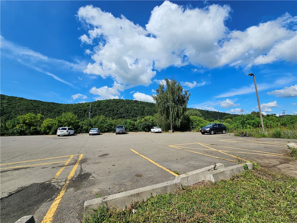 365 w morris street