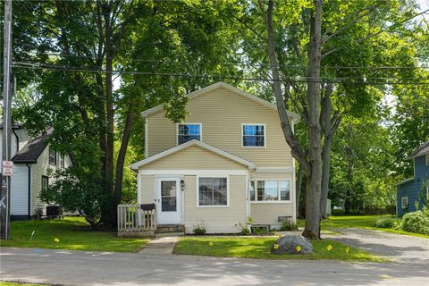Tiny photo for 6 Jackson Place, Perinton, NY 14450 (MLS # R1683805)