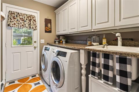 Tiny photo for 3119 Atlantic Avenue, Penfield, NY 14526 (MLS # R1701935)