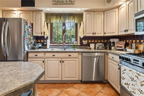 Tiny photo for 3119 Atlantic Avenue, Penfield, NY 14526 (MLS # R1701935)