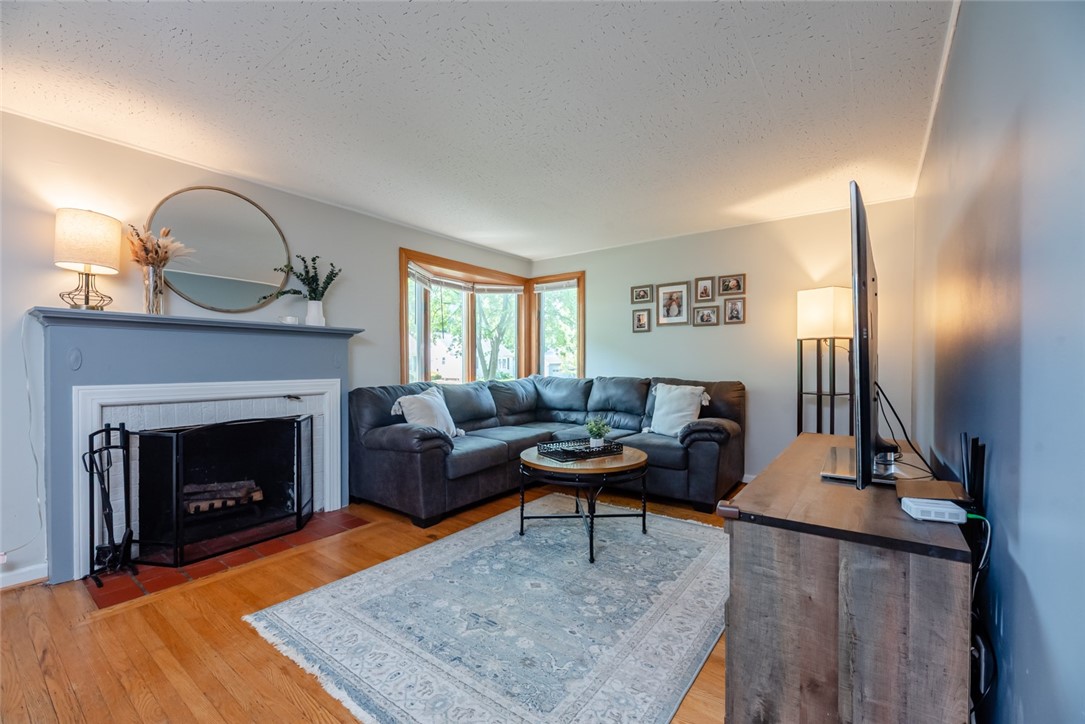 Search Properties 3 406 tarrington road