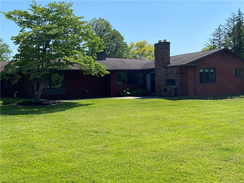 Photo of 283 High Street Extension, Perinton, NY 14450 (MLS # R1660249)