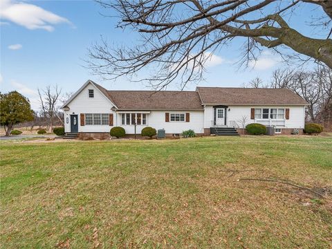 Apartment For Sale - 9478 W Ridge Road<br/> Clarkson, NY 14420