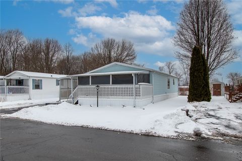 6377 WHISPERING WOODS 10 Williamson NY 14589