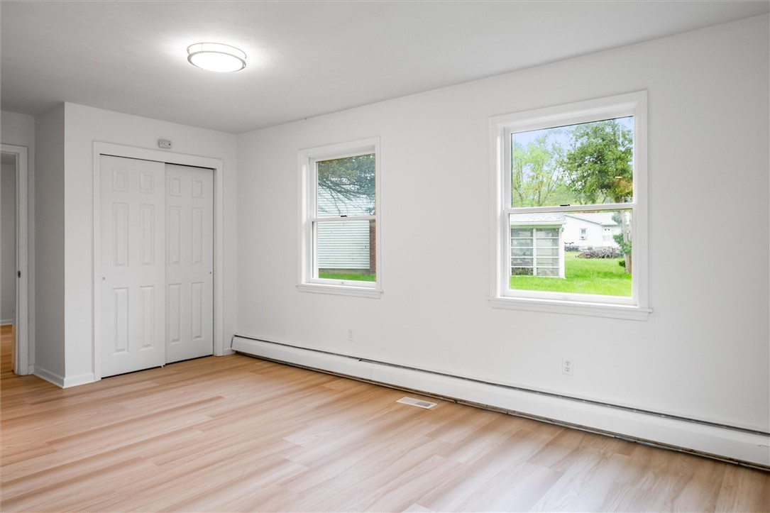 424 Marsdale Court, Webster, New York image 33