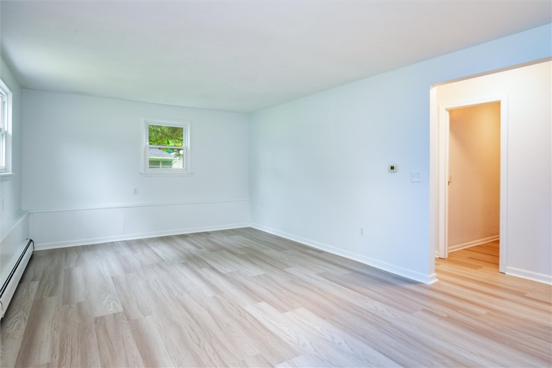 424 Marsdale Court, Webster, New York image 22