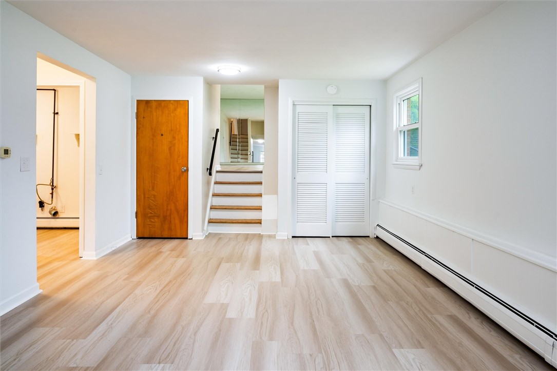 424 Marsdale Court, Webster, New York image 25