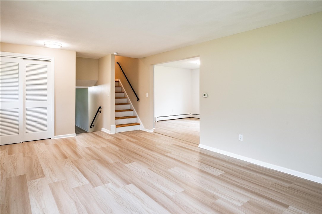 424 Marsdale Court, Webster, New York image 13
