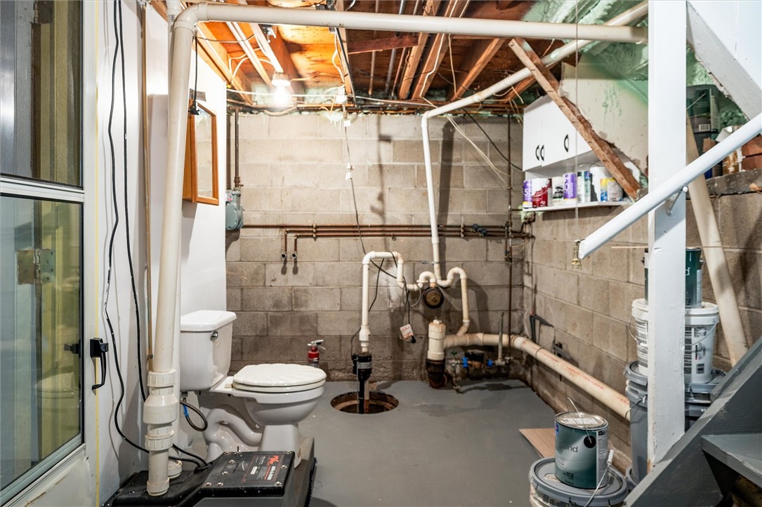 424 Marsdale Court, Webster, New York image 37