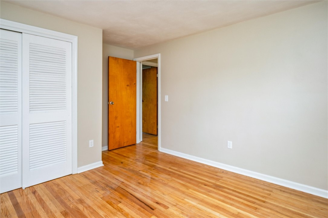 424 Marsdale Court, Webster, New York image 46