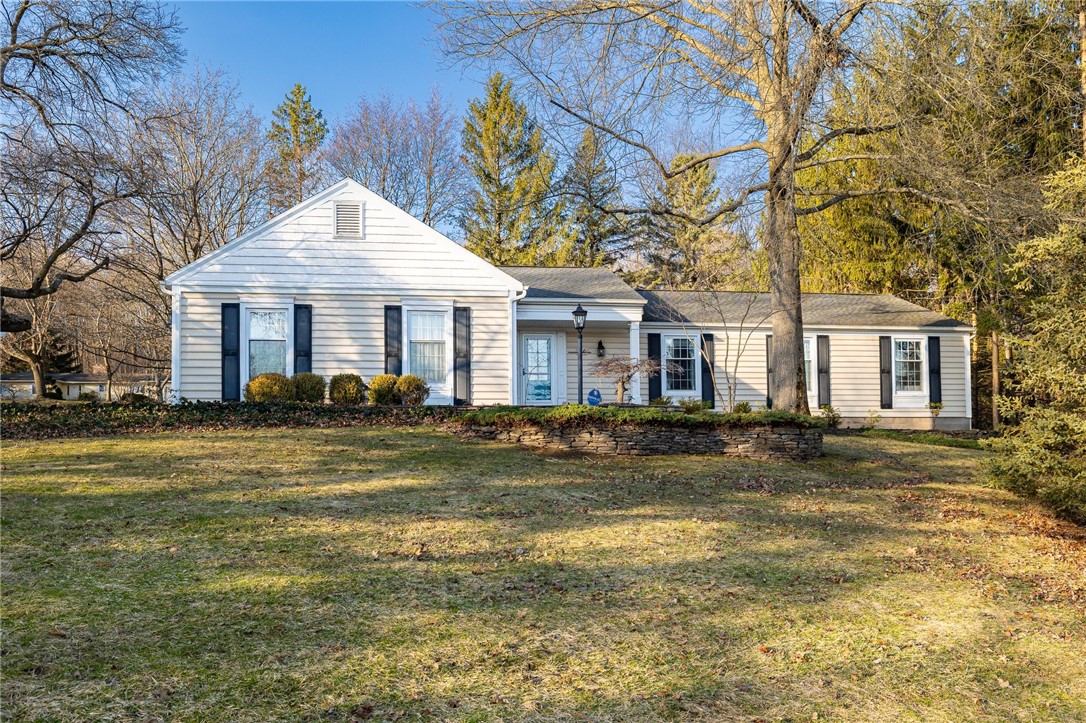 26 Greylock Rdg, Pittsford, New York image 1