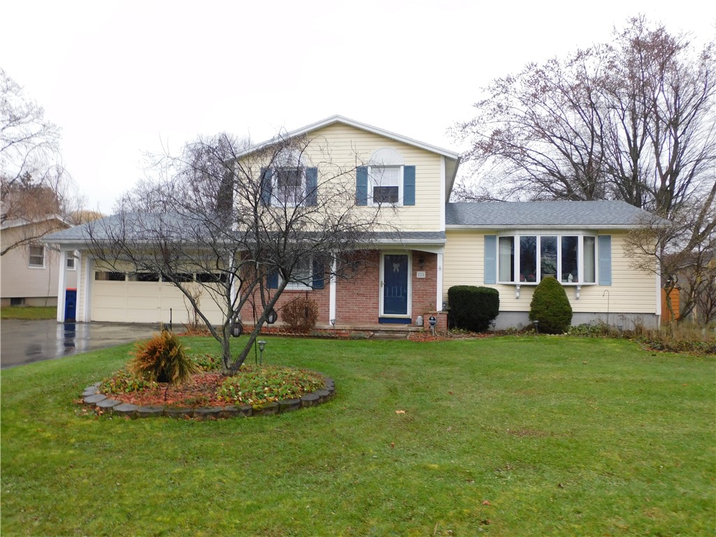 228 Mandarin Drive, Greece, New York image 1